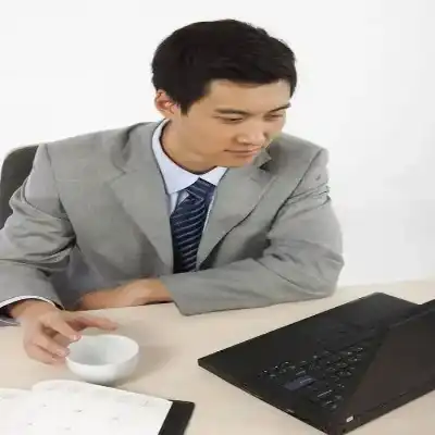 吕蔚冰